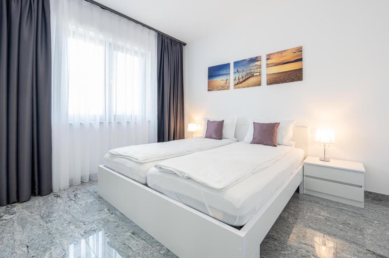 Casa Fischer Apartment Ciheiu Bagian luar foto