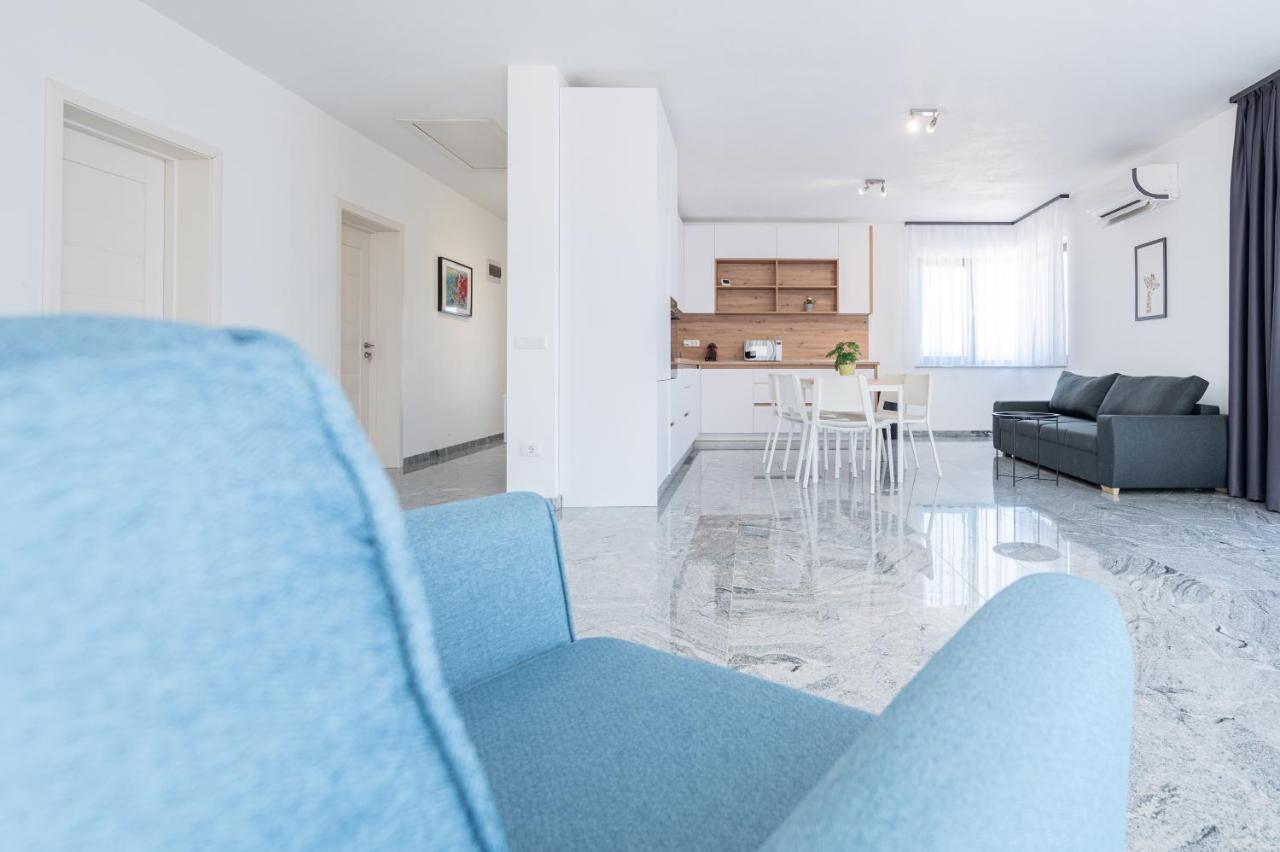 Casa Fischer Apartment Ciheiu Bagian luar foto